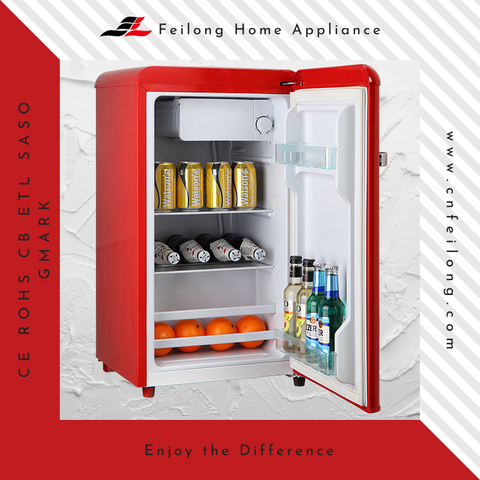 Red Dorm Subzero Retro Mini Erbrigerator BC-55R